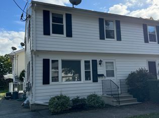 65 Crest Cir, Worcester, MA 01603