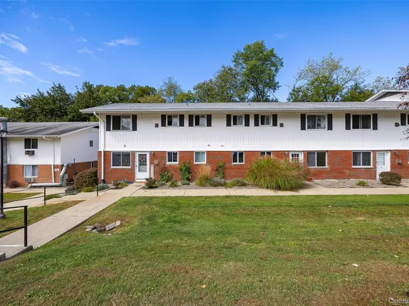 321 Titusville Road #D12, Poughkeepsie, NY 12603