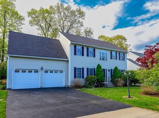 96 Juniper Dr, Milford, CT 06461