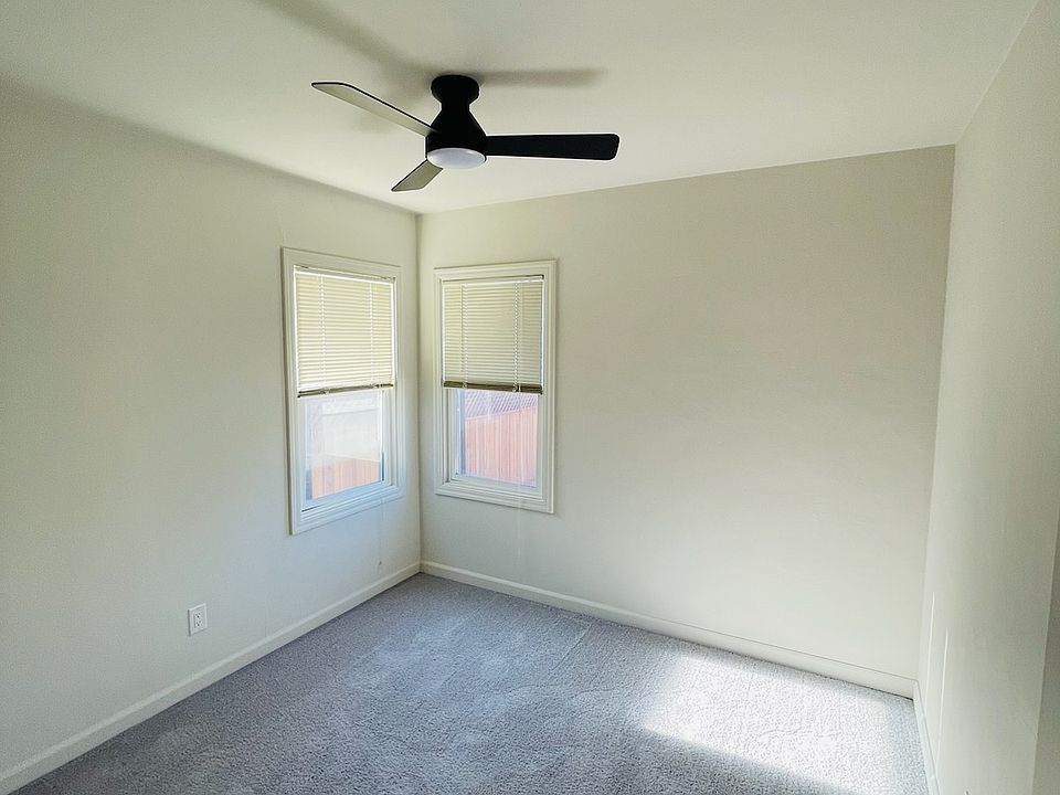 Bedroom #1