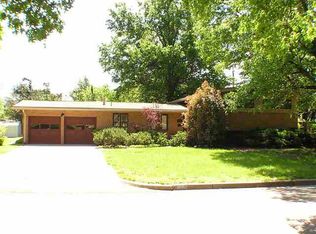 1006 N Vincent St, Wichita, KS 67206