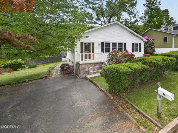 16 Oneida Avenue, Atlantic Highlands, NJ 07716