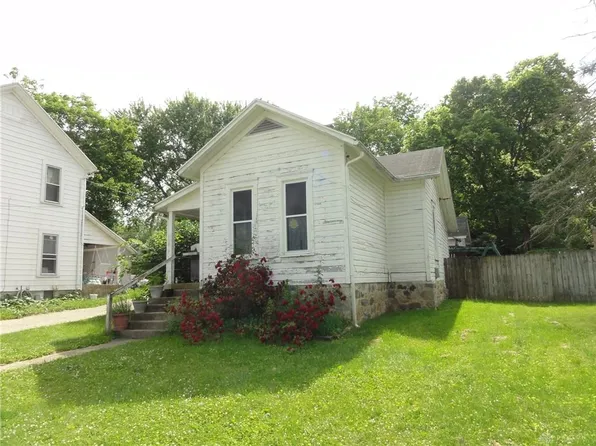 253 N Main St, West Milton, OH 45383