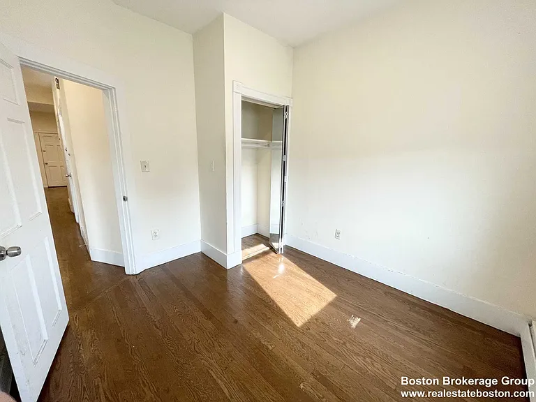 Buttonwood St — Photo 13