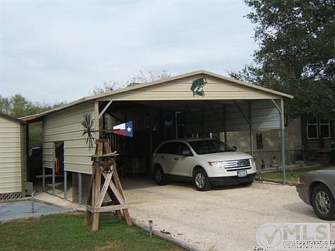 4th image of 414 County Road 5634