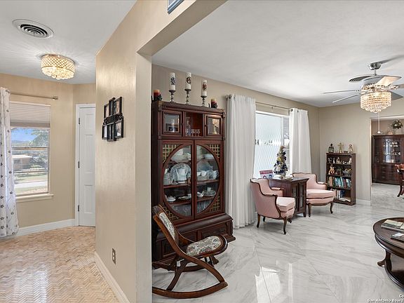 4th image of 1800 SINGING WIND DR