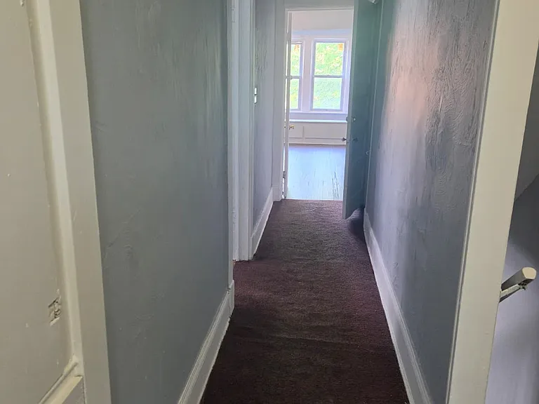 9920-22 Somerset Ave #9920 — Photo 5
