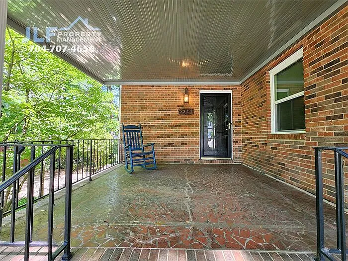 Building Photo - 3340 Silver Stream Rd #3340