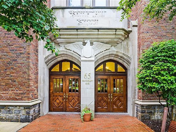 2nd image of 55 McKinley Ave #Dg9