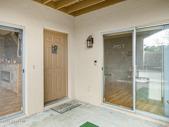 4th image of 4117 Stock Ave #602