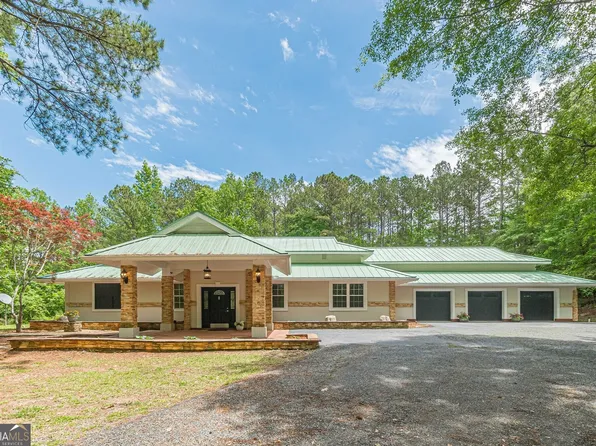 379 Bohannon Rd, Grantville, GA 30220