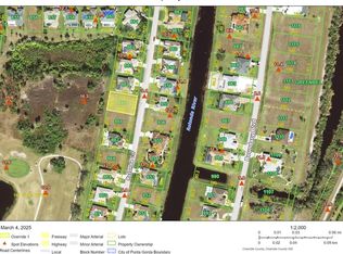 908 Rotonda Cir #865, Rotonda West, FL 33947