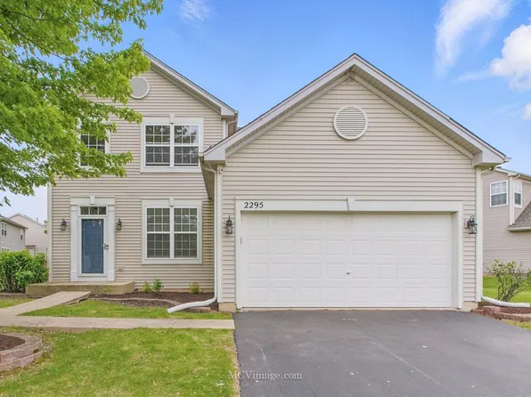2295 Shiloh Dr, Aurora, IL 60503