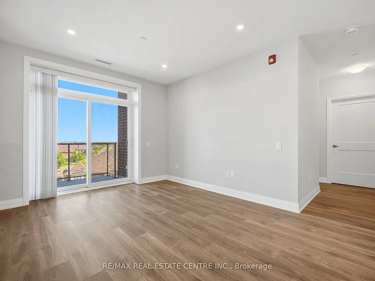 830 Megson Ter #513 — Photo 21