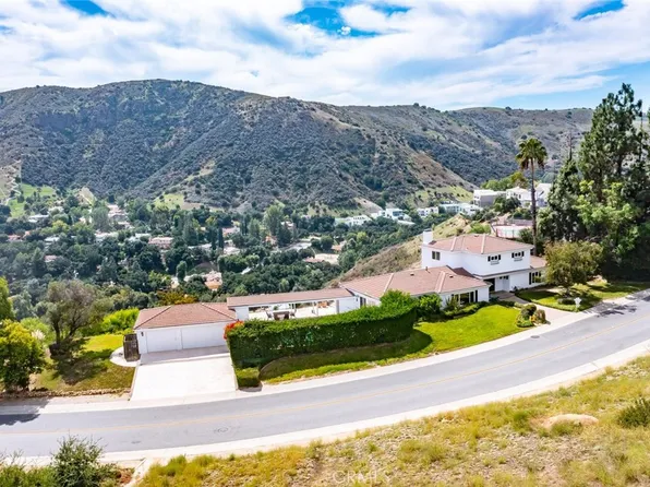 30 Stagecoach Rd, Bell Canyon, CA 91307