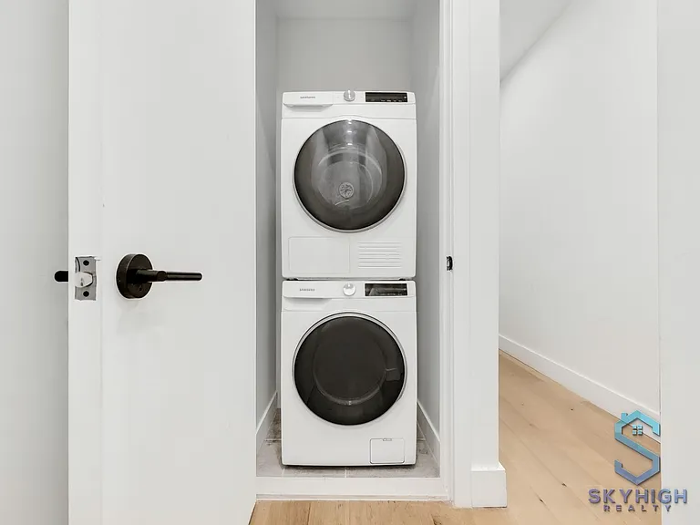 723 Knickerbocker Ave #3C — Photo 9