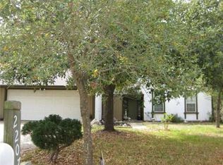 2207 Dewberry Ln, Bryan, TX 77807