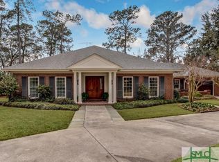 111 Country Club Dr, Savannah, GA 31410