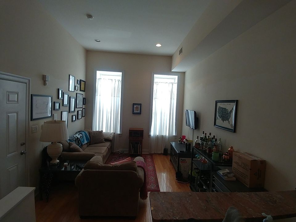 1st image of 1507 Fairmount Ave APT 1F