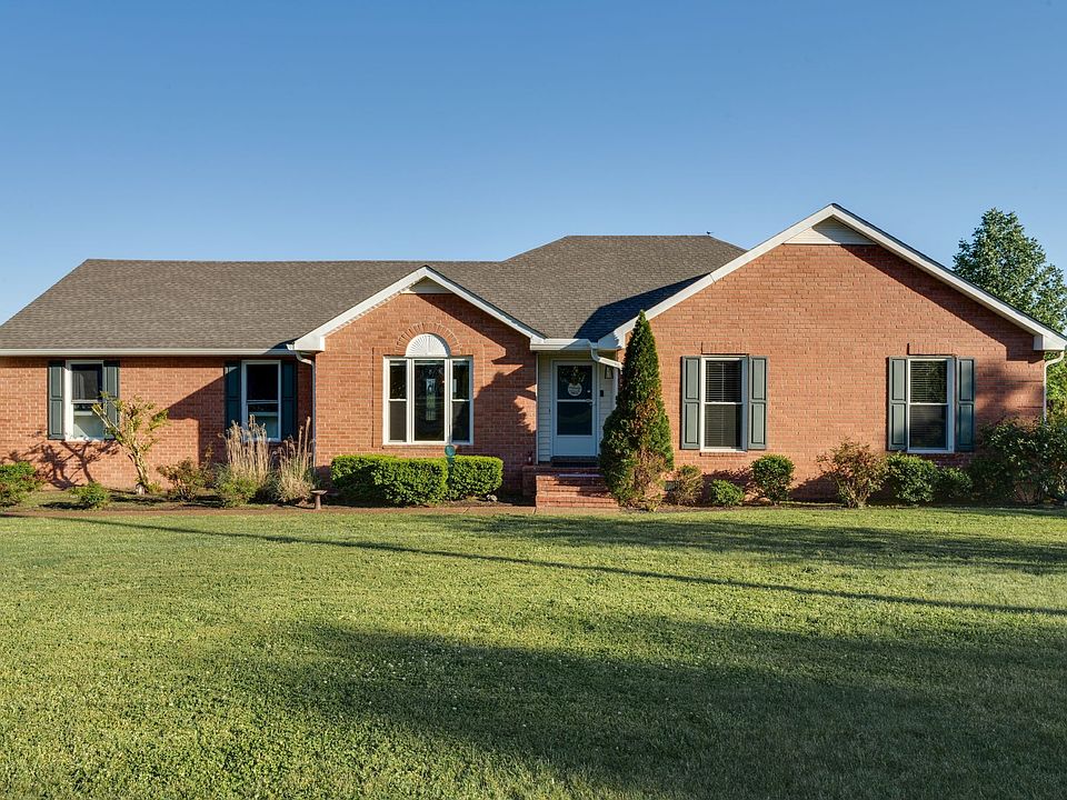 1st image of 398 Brookridge Dr