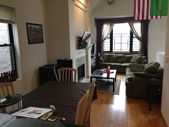 2nd image of 3244 N Sheffield Ave Floor 4TOP