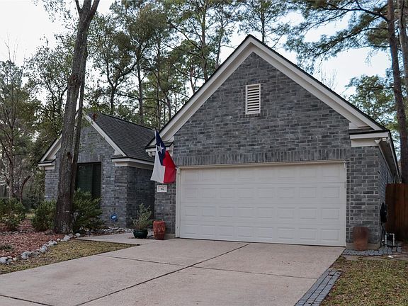 3rd image of 42 Tranquil Glade Pl