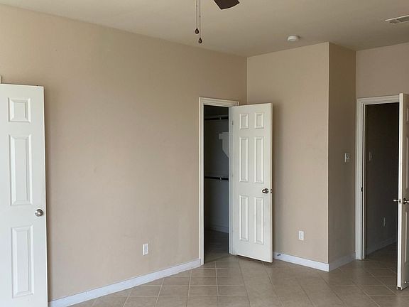 2nd image of 5817 Southern Hills Dr #1