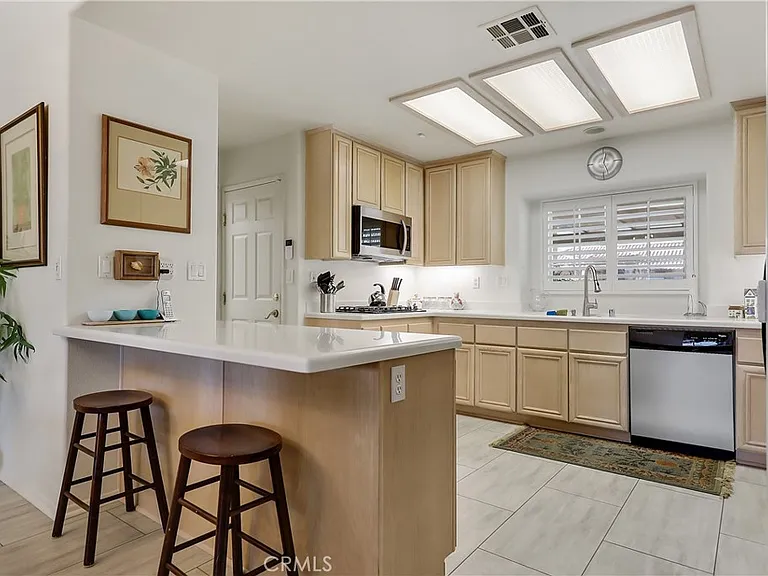 43760 Milan Ct — Photo 11