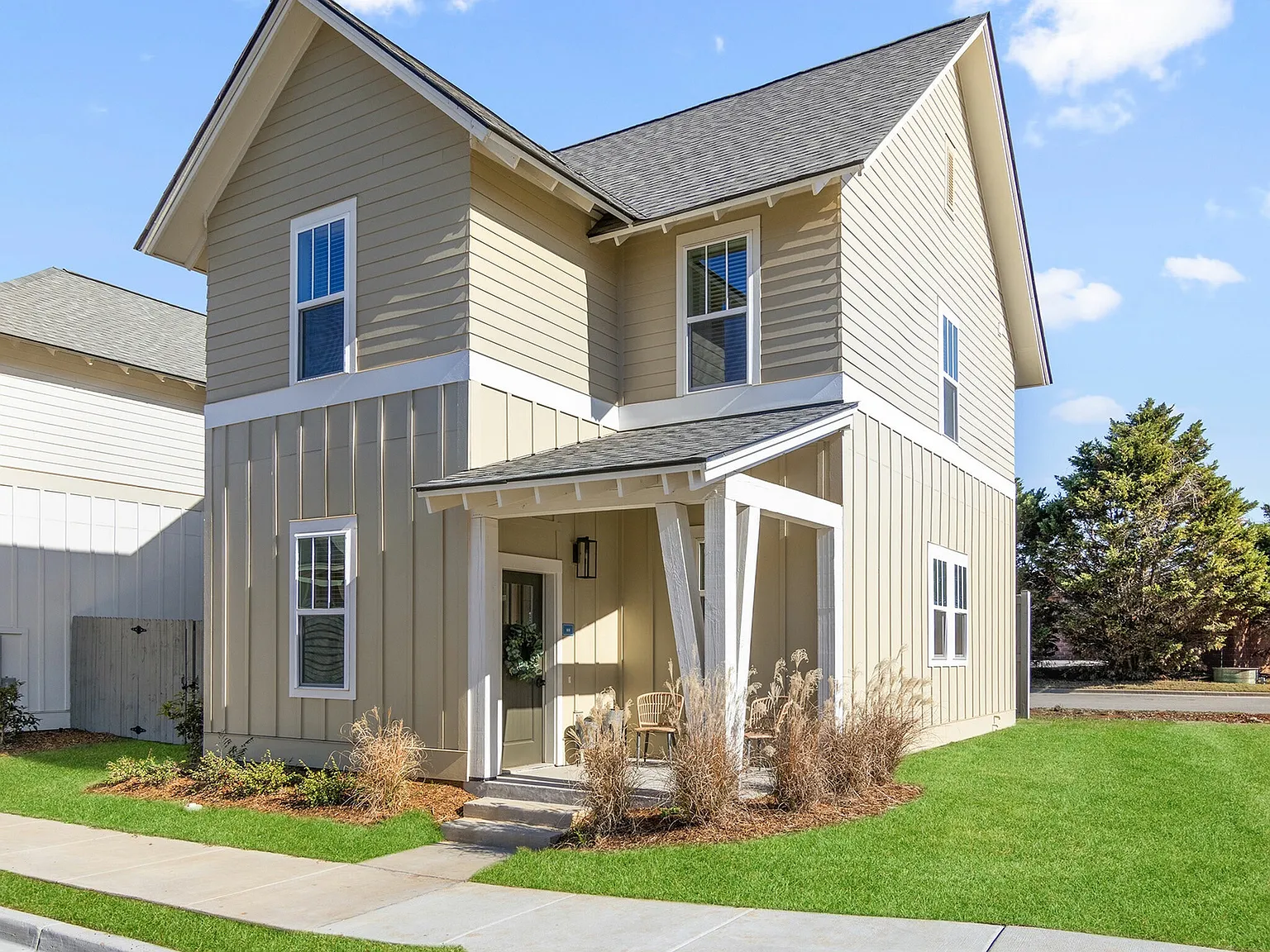 LEO at Flint Crossing- Single Family Rental — Photo 1