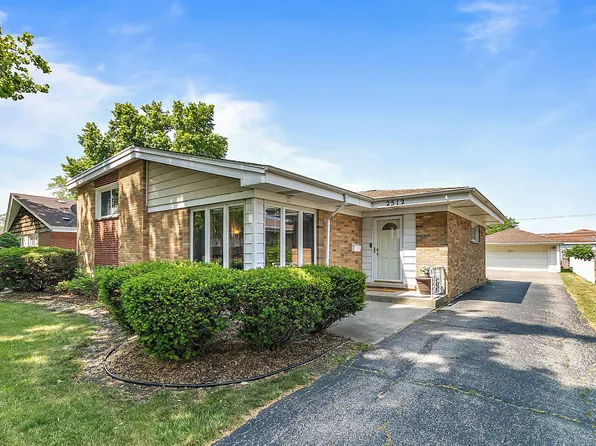 2512 Kensington Ave, Westchester, IL 60154
