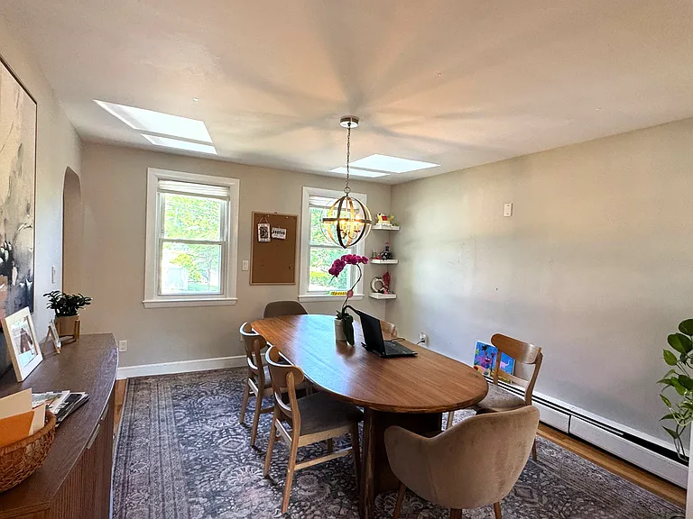 270 Cross St — Photo 8