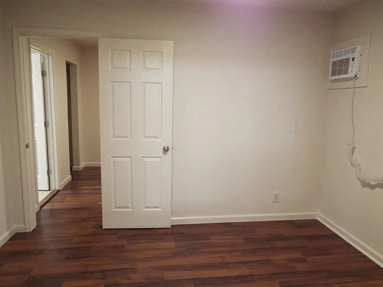 2519 Hicks Ave #2 — Photo 11