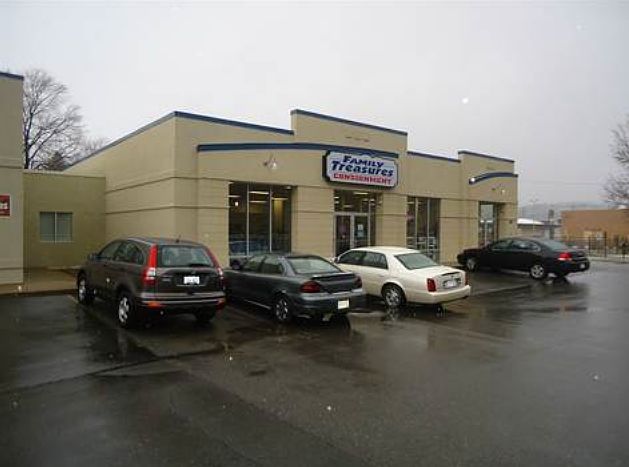 2nd image of 512 S 17th Ave