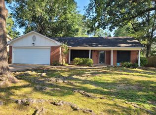 2840 Hubbard St, Paris, TX 75460