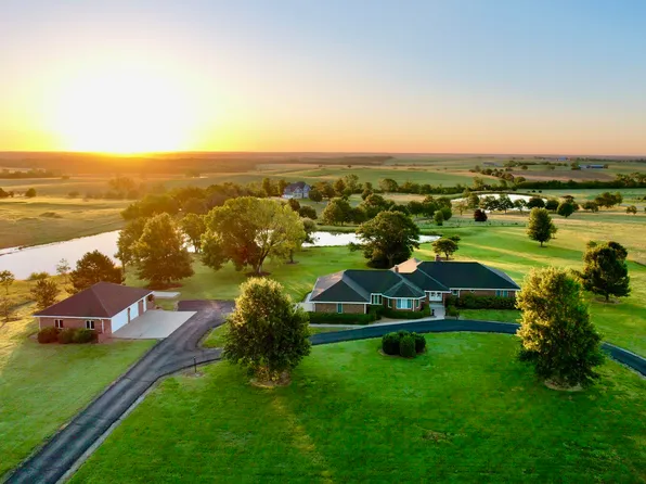 795 Us Highway 75, Burlington, KS 66839