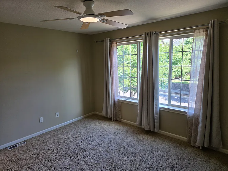 16360 NW Rossetta St — Photo 34