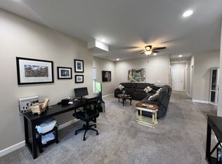 7234 Correll Place Dr, Louisville, KY 40228