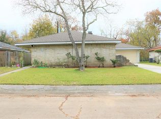 11722 Oceanview St, Houston, TX 77071
