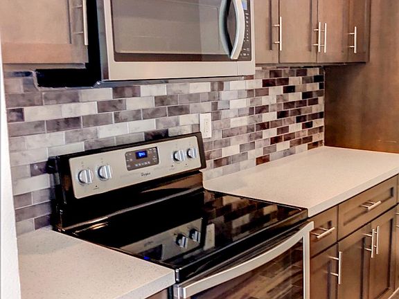 3rd image of 14144 Dickens St APT 215