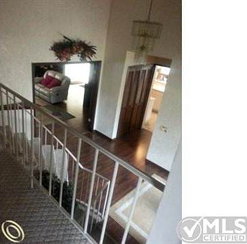 Bar (7) (Custom).jpg