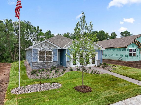 3rd image of 707 Vista Ct
