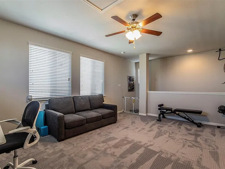352 S Brook Dr — Photo 20