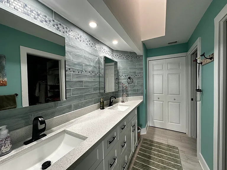 6142 SE Landing Way #16 — Photo 51