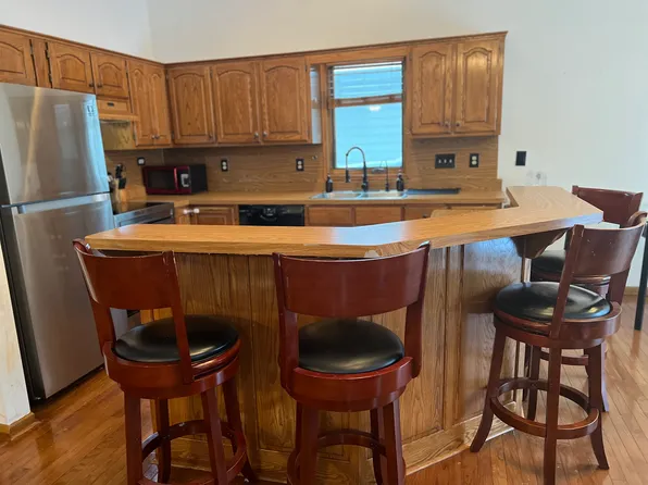 5745 Willow Trl, Shoreview, MN 55126