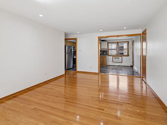 3rd image of 4928 N Lester Ave APT 2B