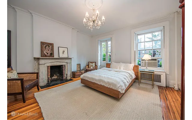 Rented by Douglas Elliman | media 11