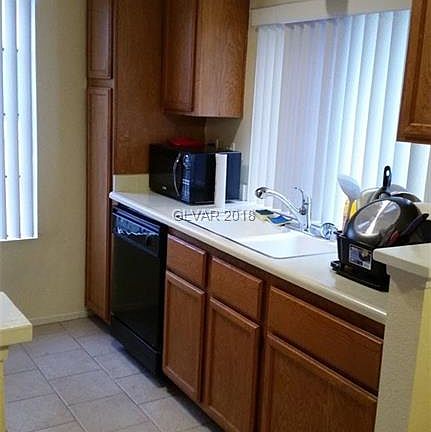 3rd image of 4872 Nara Vista Way Unit 204