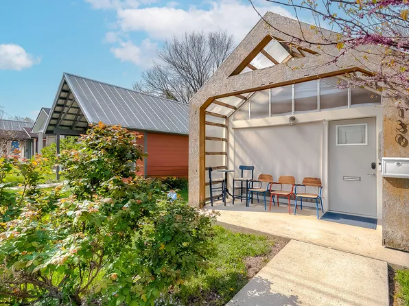 130 York St, Lexington, KY 40508