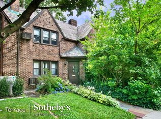111-04 75th Ave, Forest Hills, NY 11375