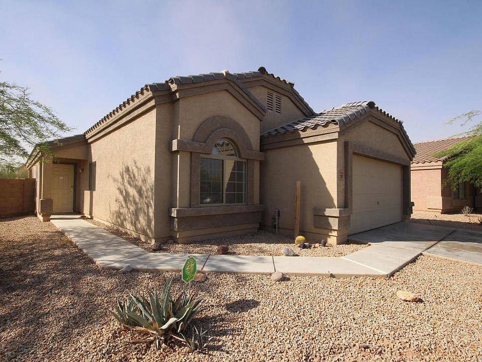 1st image of 1827 E Wildflower Ln